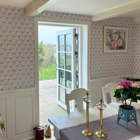 2 Bedroom In Ferienhaus *